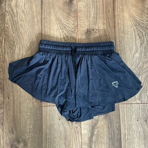 keiki kona active shorts with biker shorts lining